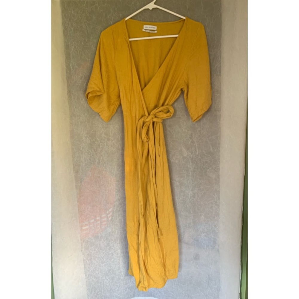 Urban Outfitters  midi wrap dress